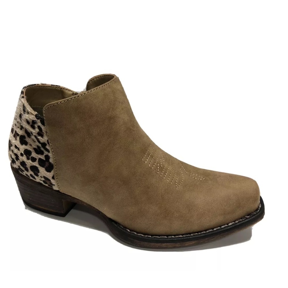 Roper Women’s Sedona, Brown Ankle Booties, Size 5.5M.